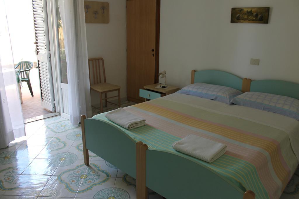 Villa Luna Di Miele Casamicciola Terme Room photo